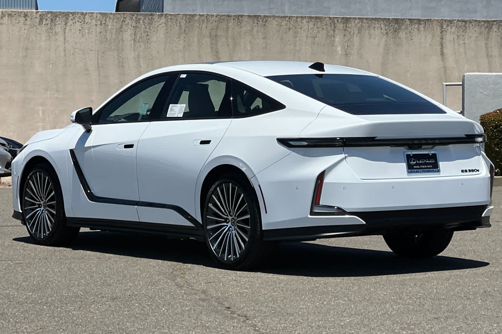 Thumbnail: 2026 Lexus ES - 7
