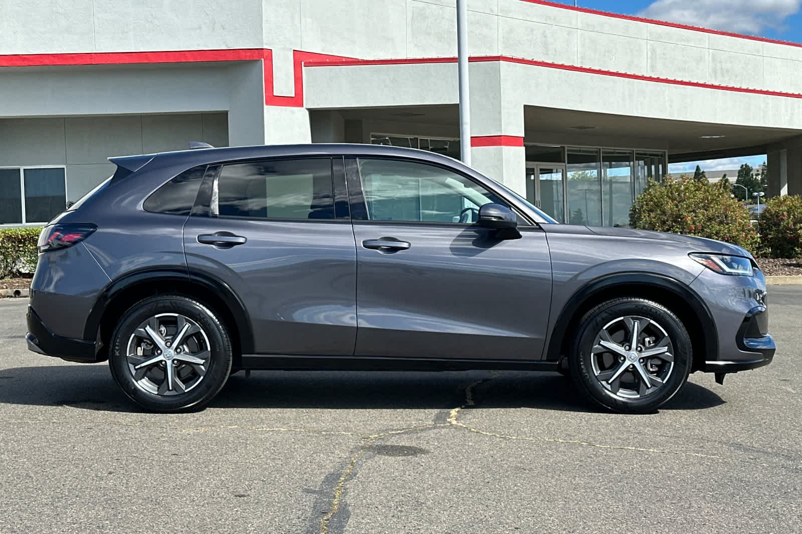 Thumbnail: 2023 Honda HR-V - 6