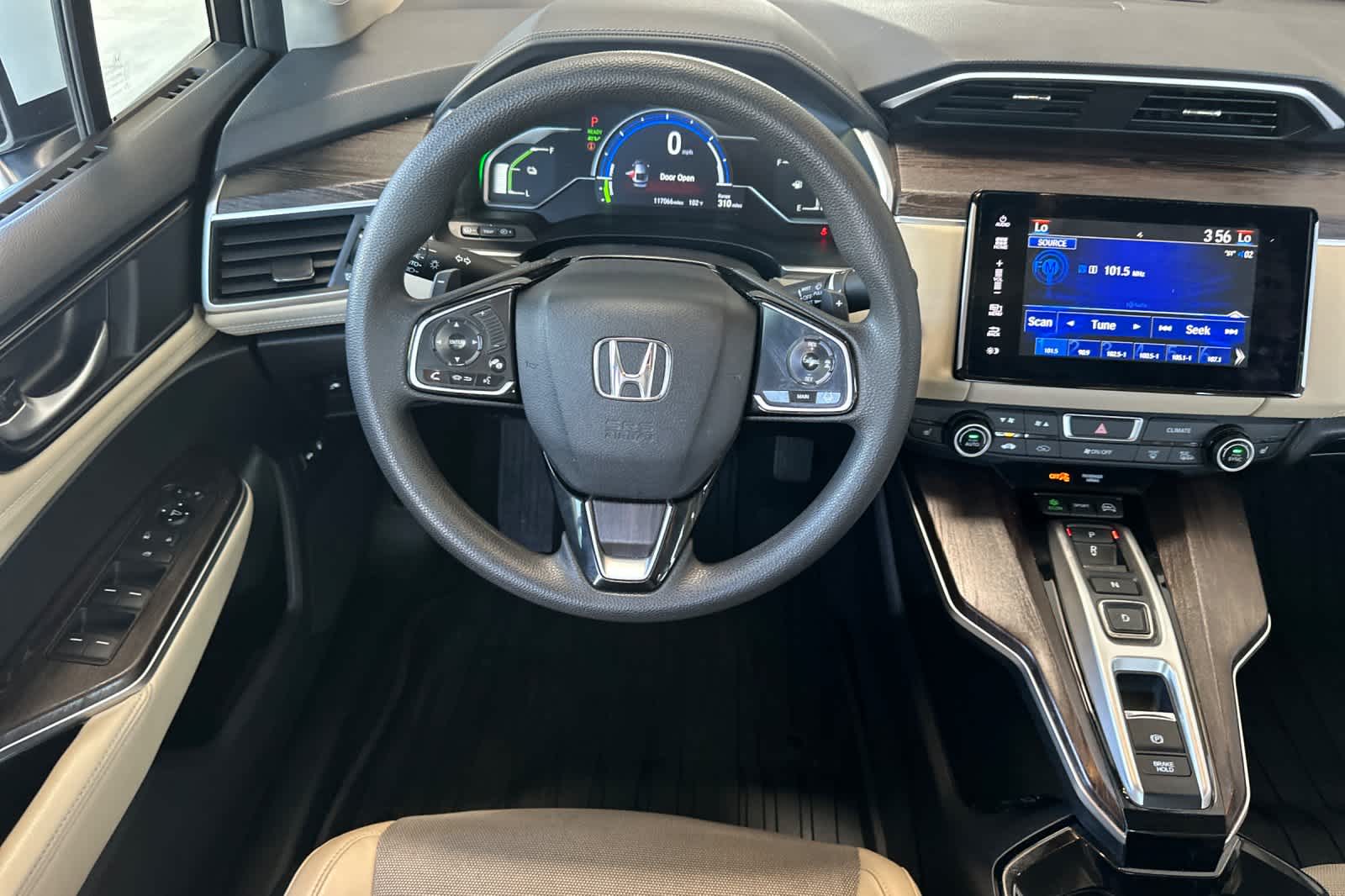 2018 Honda Clarity  15