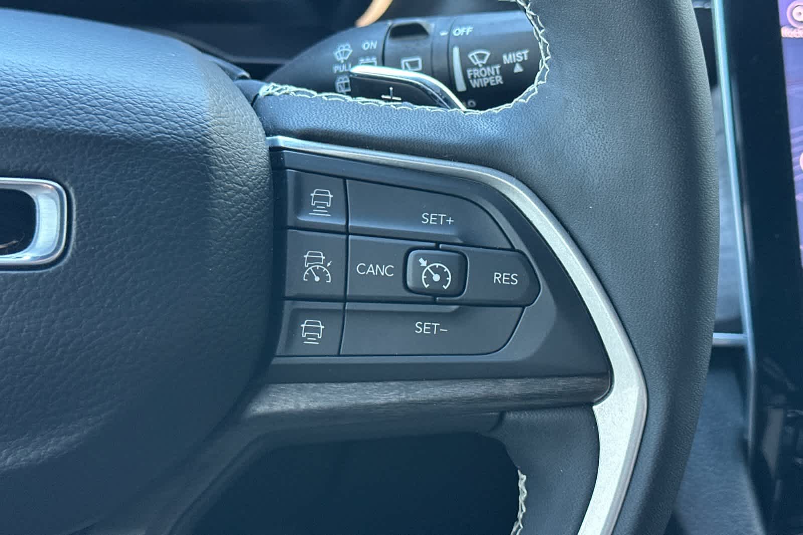 Thumbnail: 2024 Jeep Grand Cherokee - 27