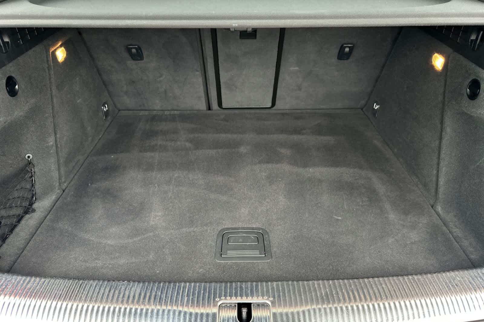 Thumbnail: 2015 Audi Q3 - 16