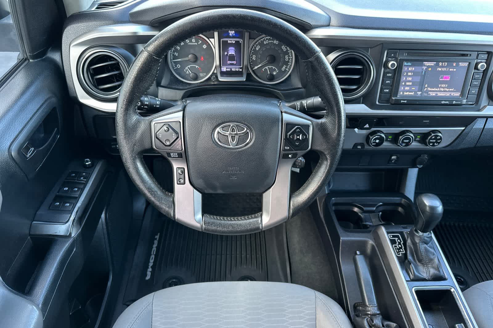 Thumbnail: 2017 Toyota Tacoma - 14