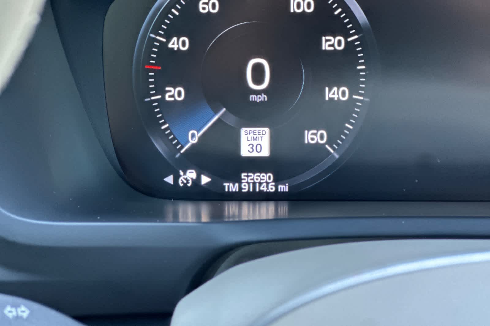 Thumbnail: 2020 Volvo XC90 - 31