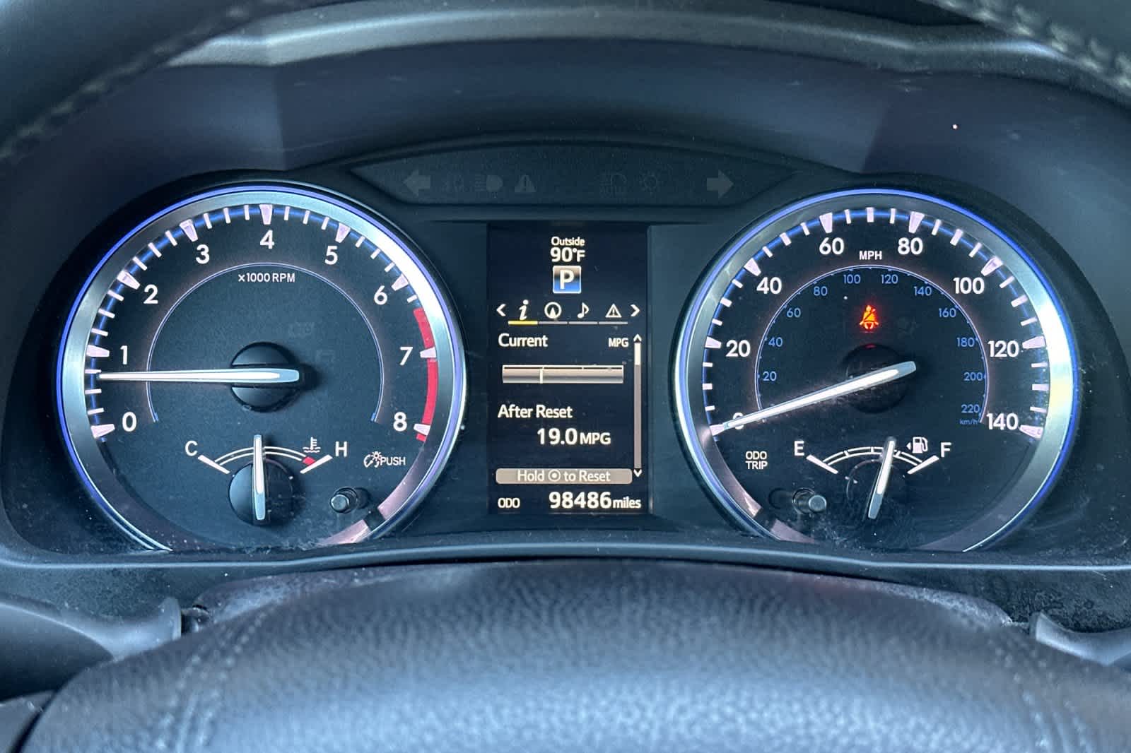 Thumbnail: 2016 Toyota Highlander - 28