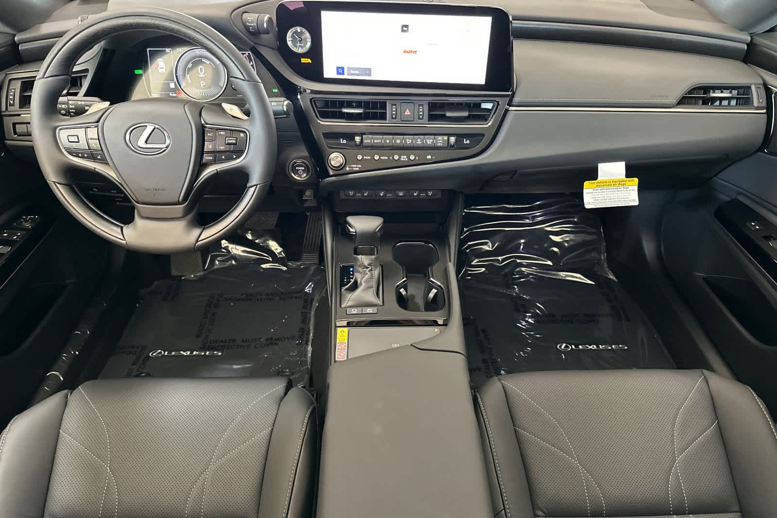 Thumbnail: 2025 Lexus ES - 3