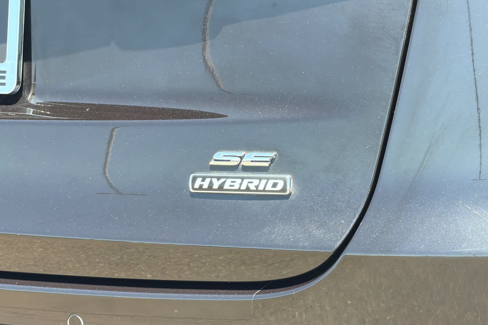 Thumbnail: 2020 Ford Fusion - 31