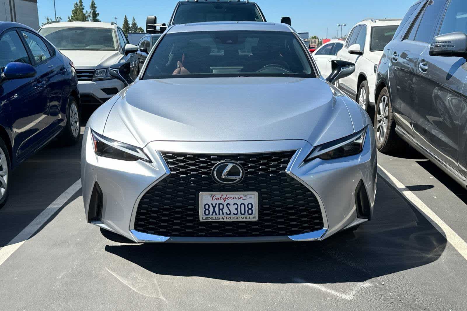 2021 Lexus IS  6