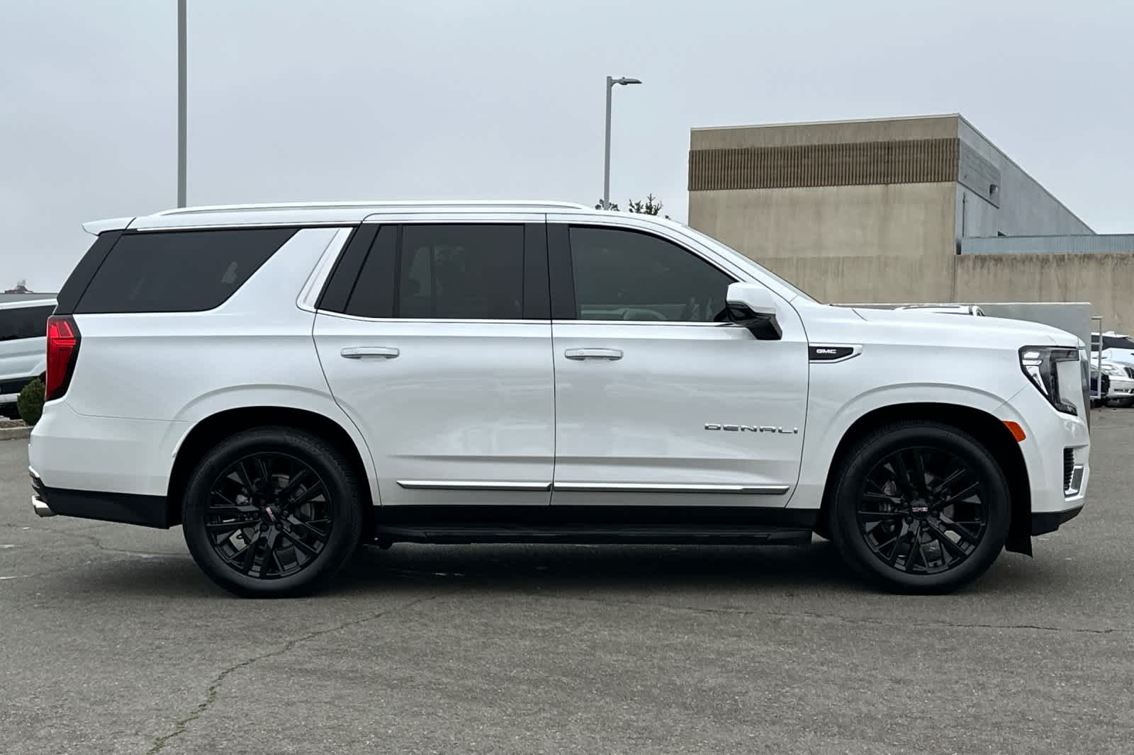 Thumbnail: 2021 GMC Yukon - 6