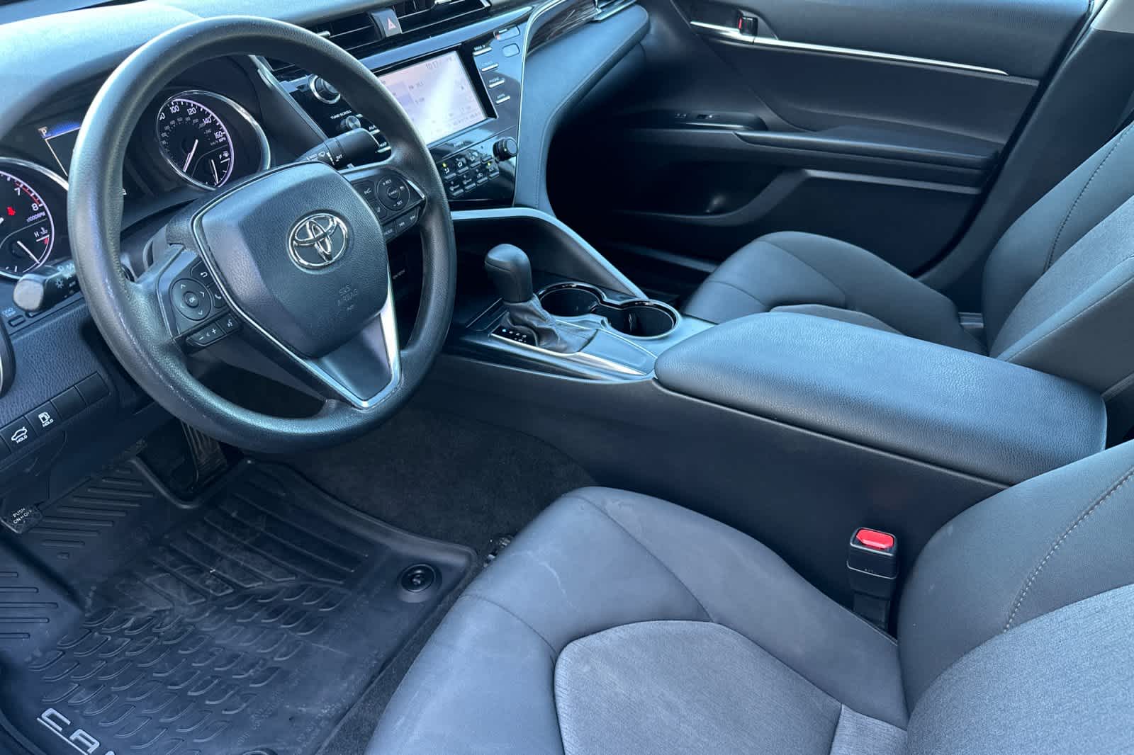 Thumbnail: 2020 Toyota Camry - 11