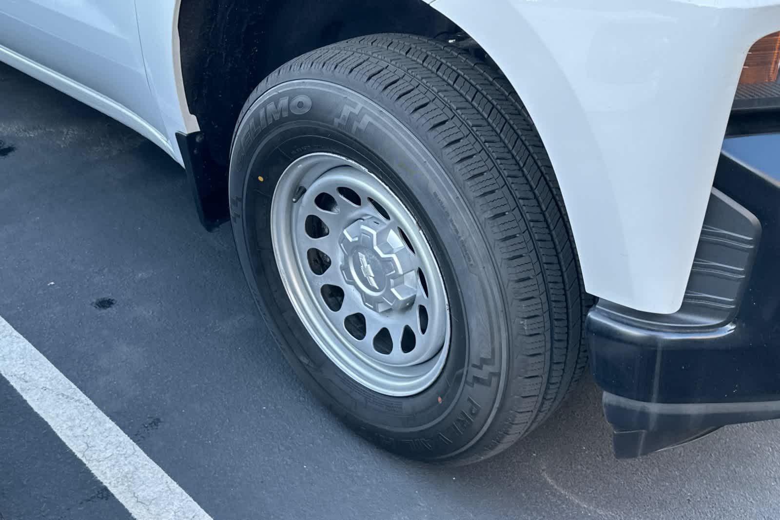 Thumbnail: 2020 Chevrolet Silverado 1500 - 11