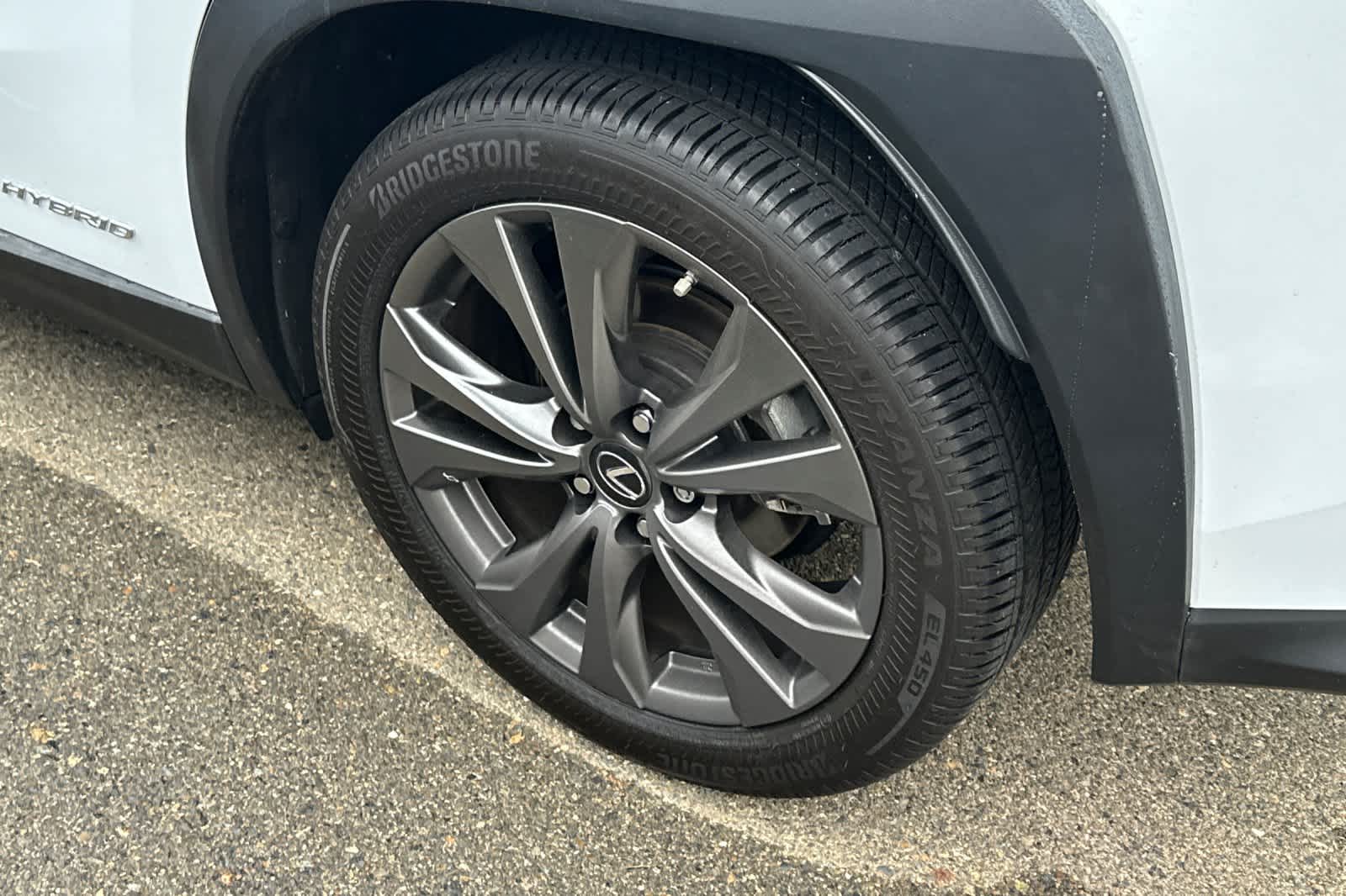 Thumbnail: 2021 Lexus UX - 18