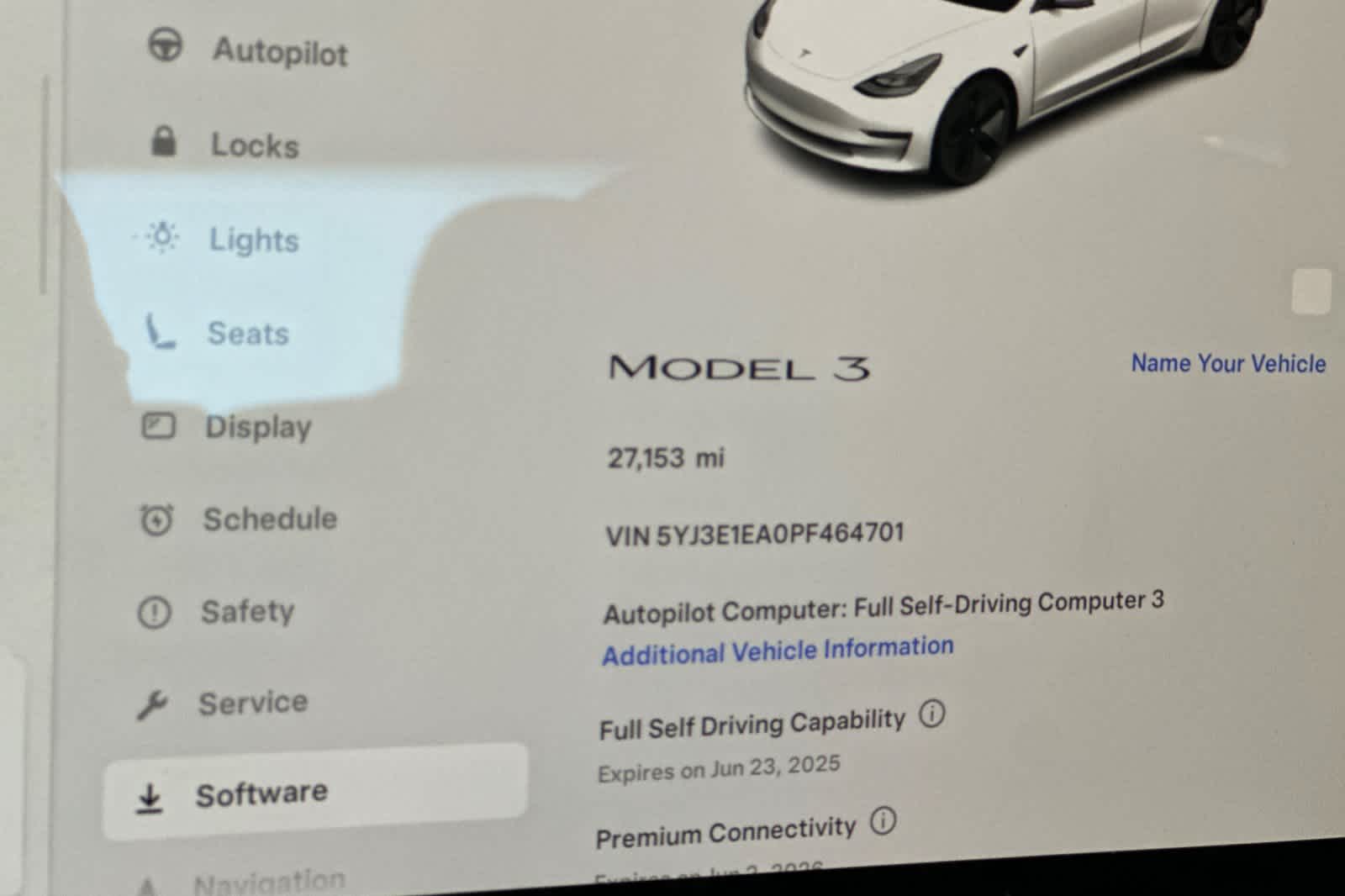 2023 Tesla Model 3  27