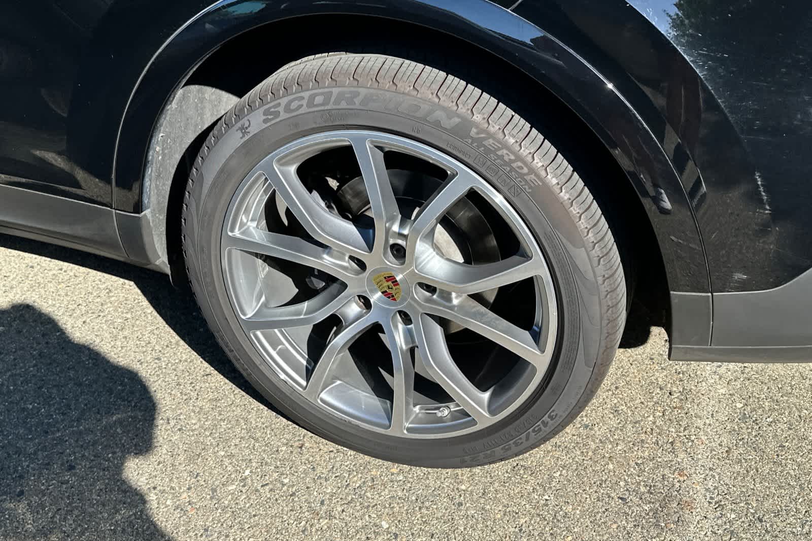 Thumbnail: 2020 Porsche Cayenne - 18