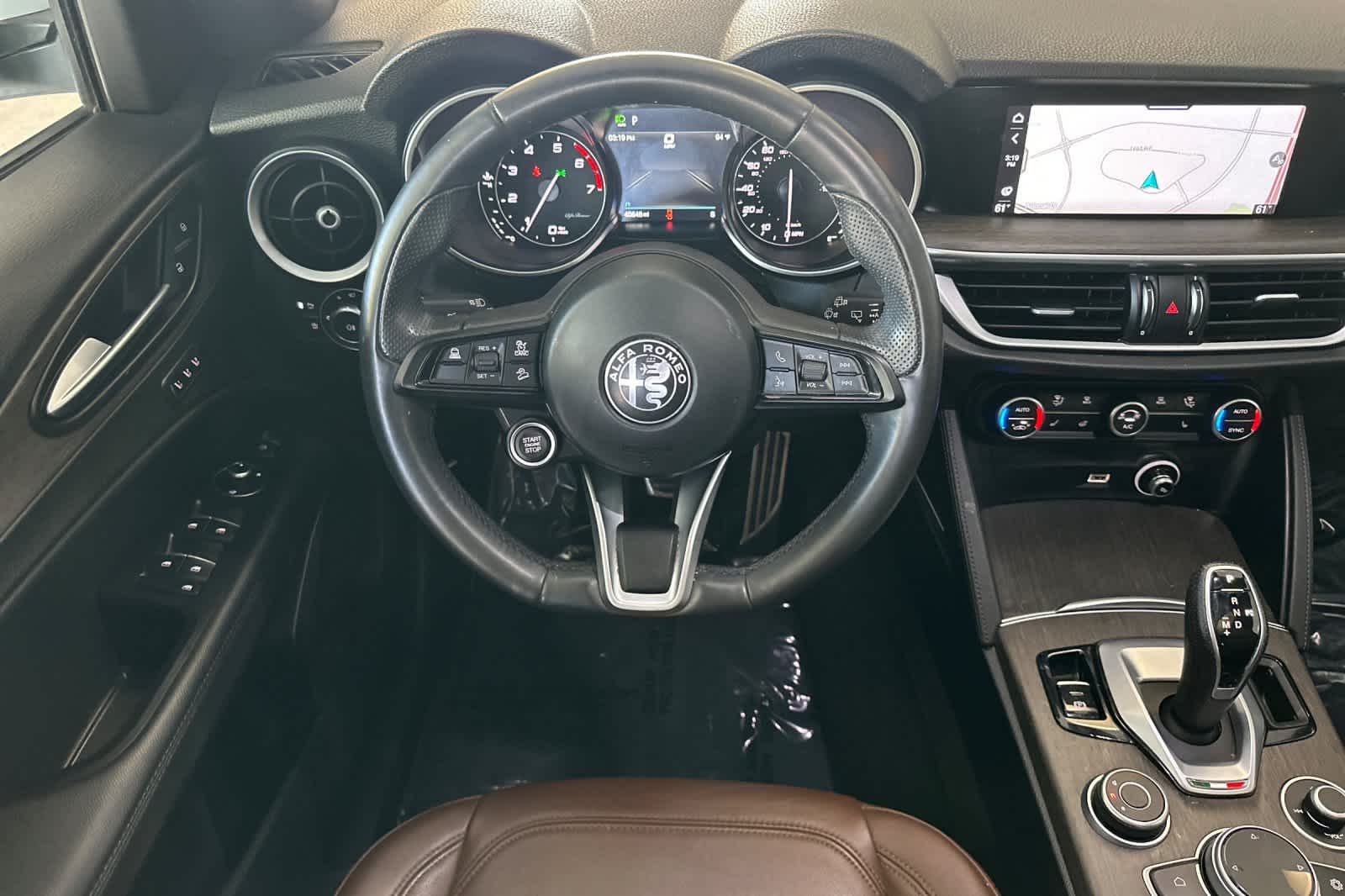 Thumbnail: 2022 Alfa Romeo Stelvio - 15