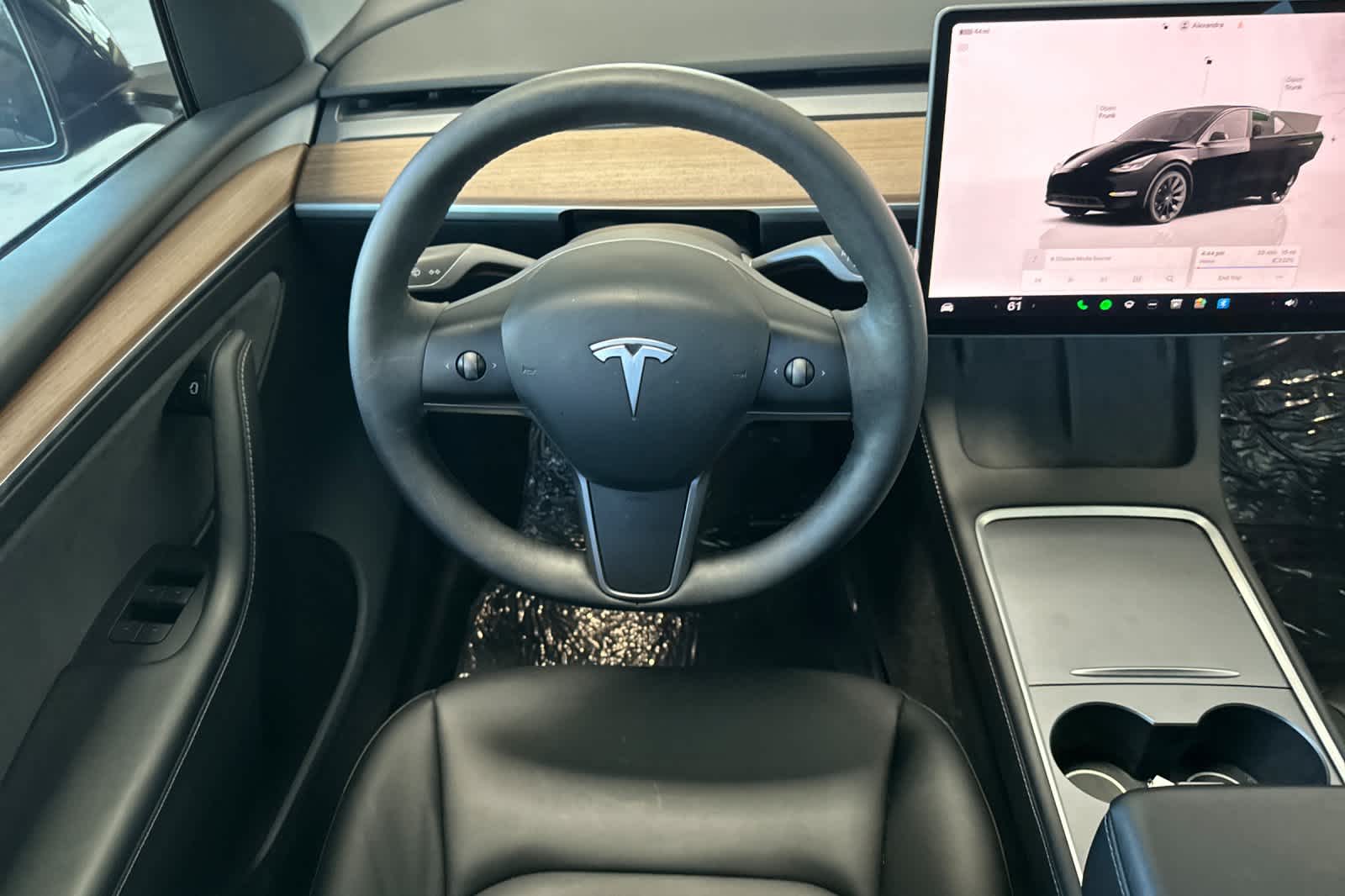 2023 Tesla Model Y  15
