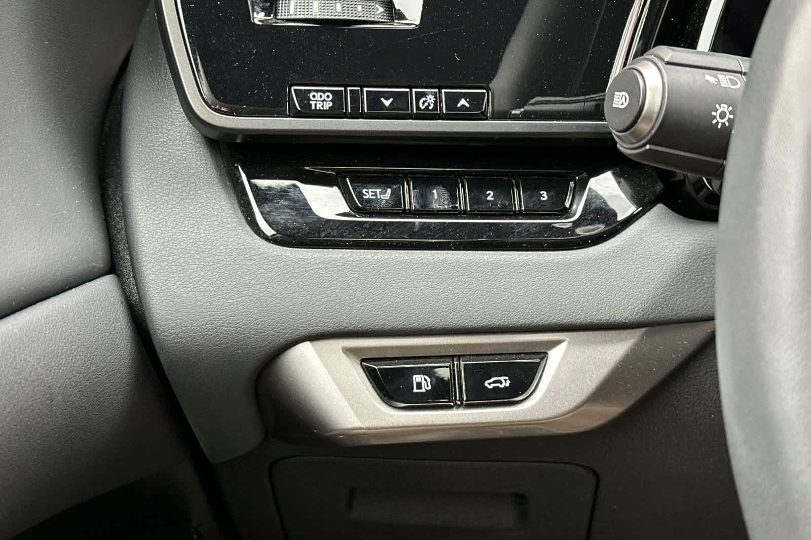 Thumbnail: 2025 Lexus RX - 31