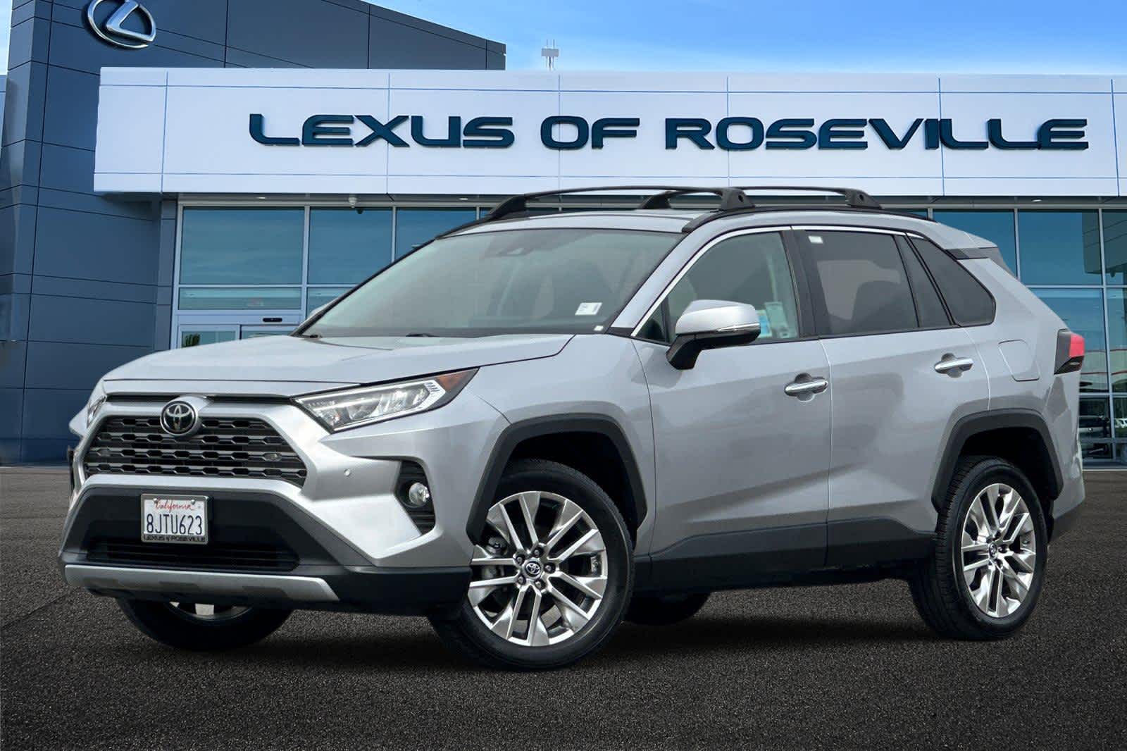 Thumbnail: 2019 Toyota RAV4 - 1