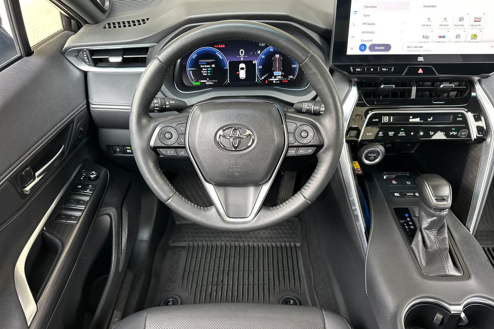 Thumbnail: 2024 Toyota Venza - 15