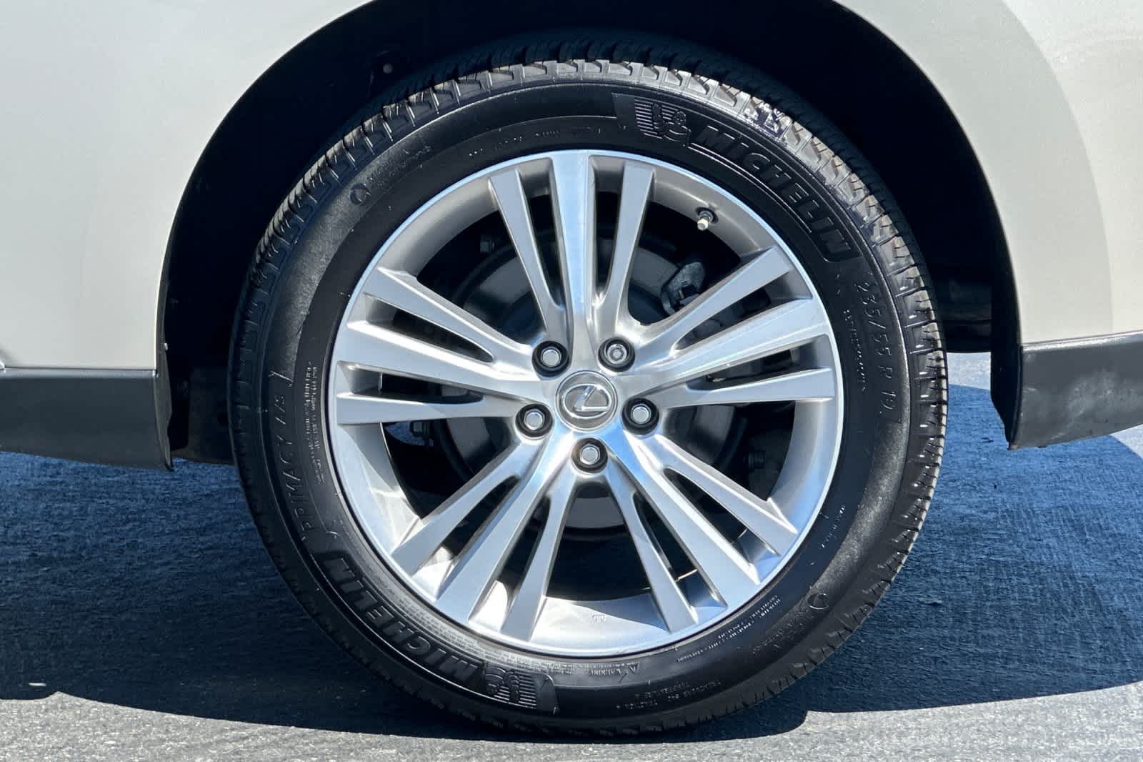 Thumbnail: 2015 Lexus RX - 32