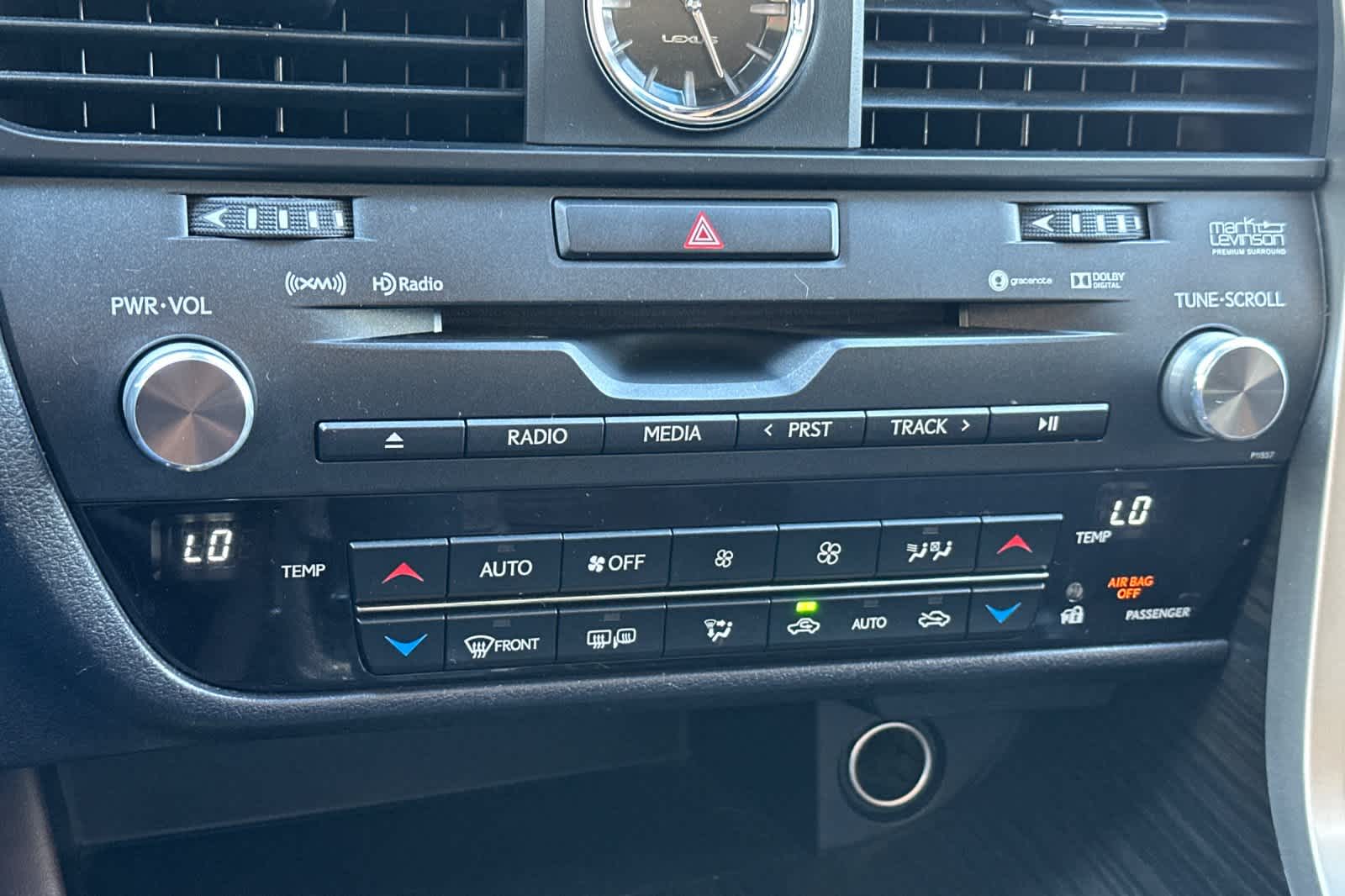 Thumbnail: 2017 Lexus RX - 23