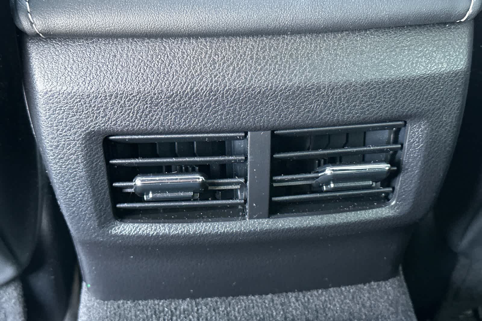 Thumbnail: 2022 Lexus IS - 14