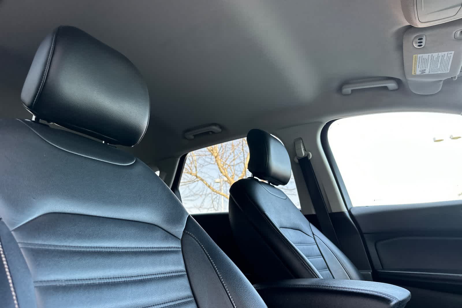 Thumbnail: 2015 Ford Edge - 18