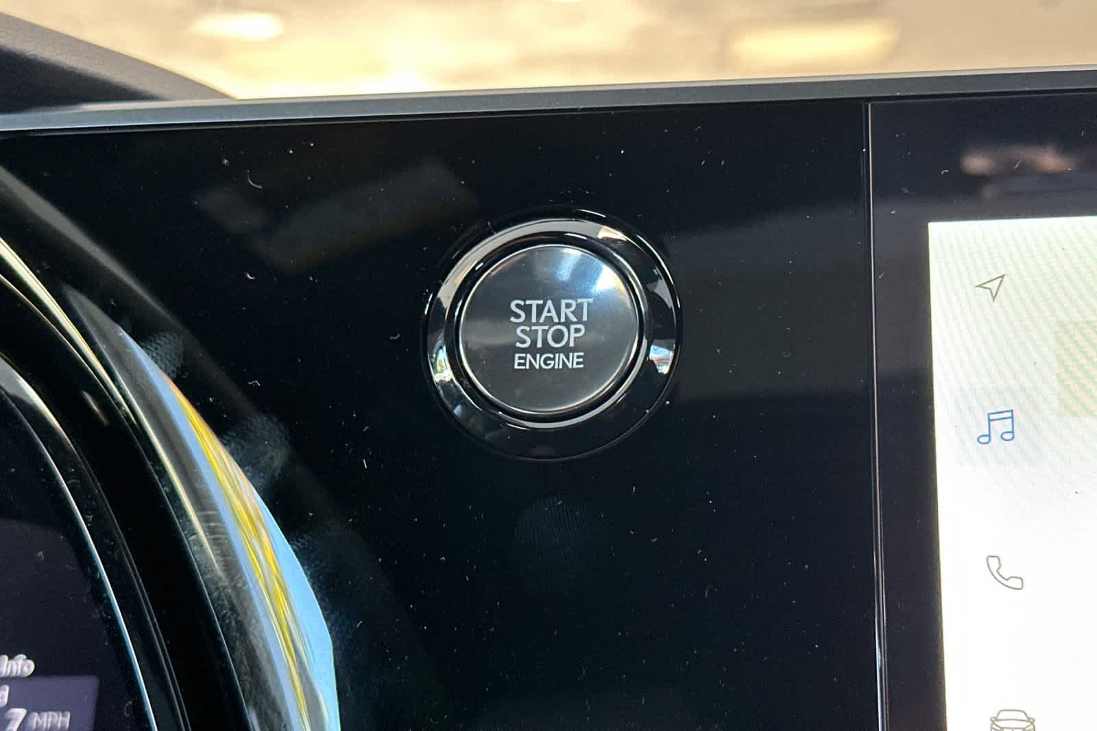 Thumbnail: 2025 Lexus RX - 24