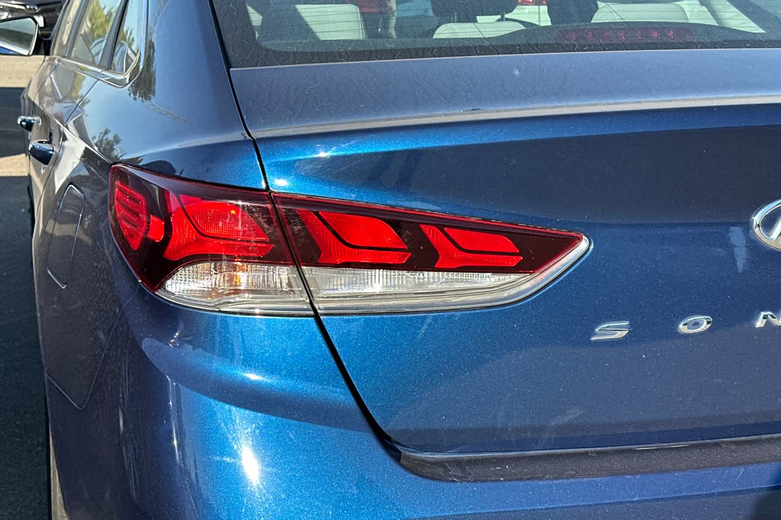 Thumbnail: 2018 Hyundai Sonata - 15