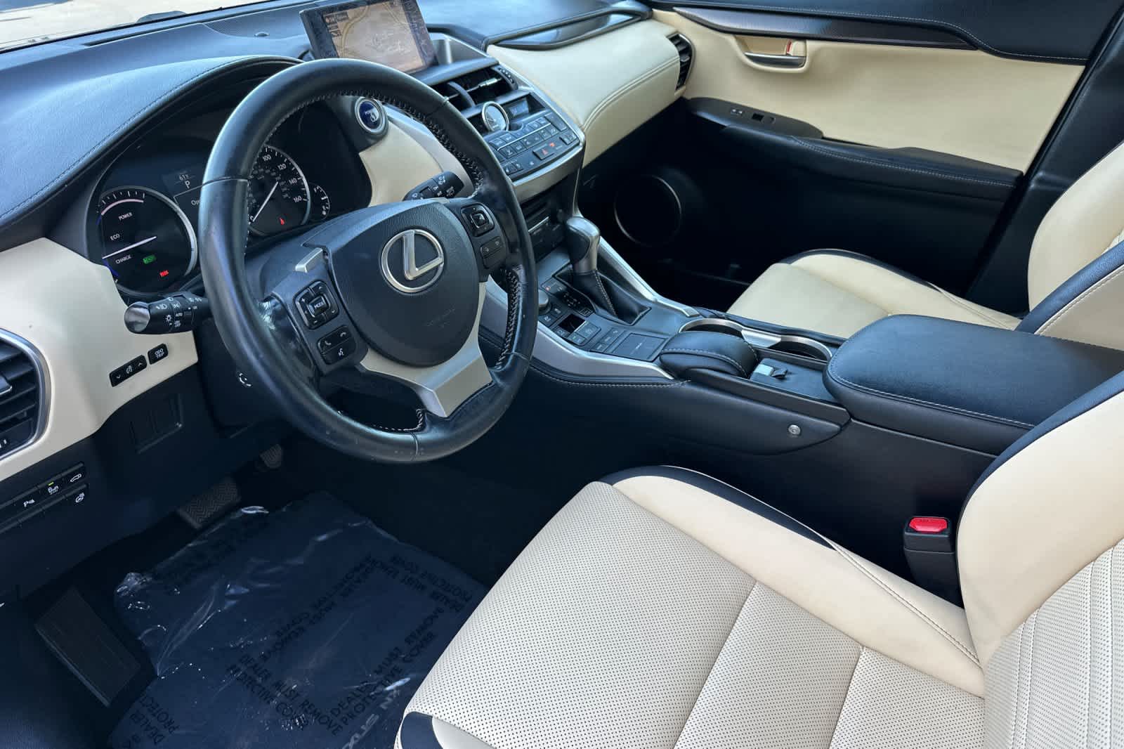 Thumbnail: 2016 Lexus NX - 11