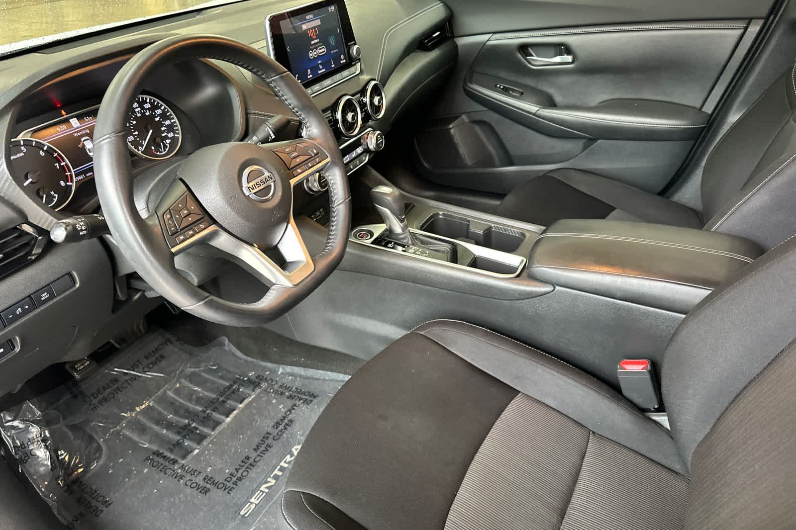 Thumbnail: 2021 Nissan Sentra - 11