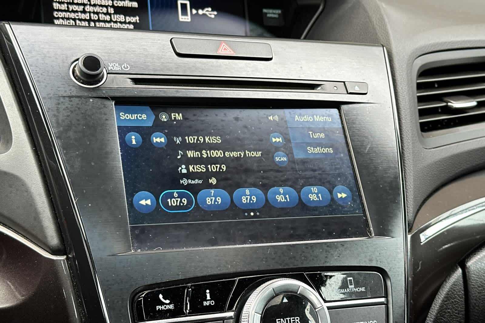 Thumbnail: 2021 Acura ILX - 18