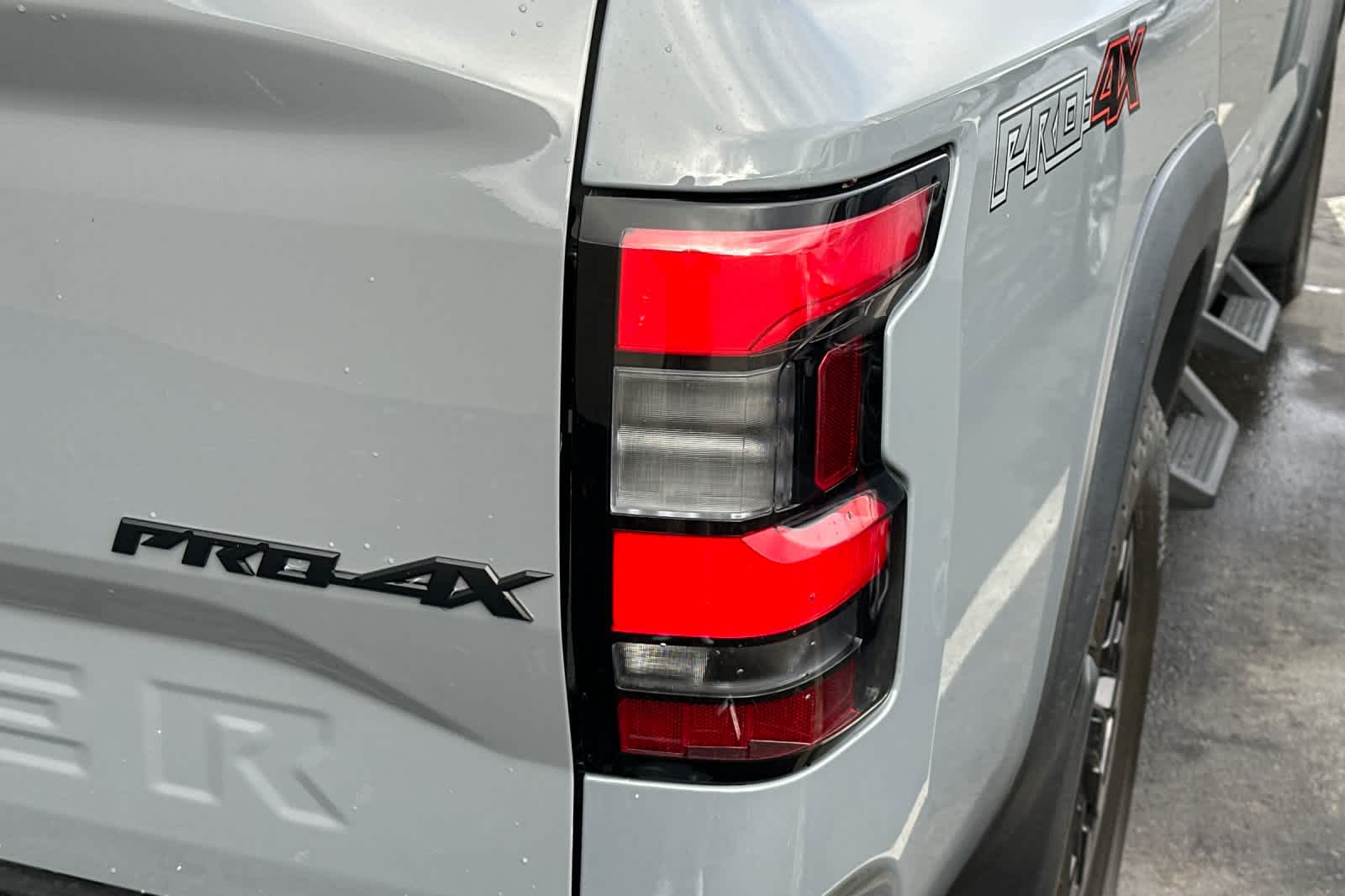 Thumbnail: 2023 Nissan Frontier - 17