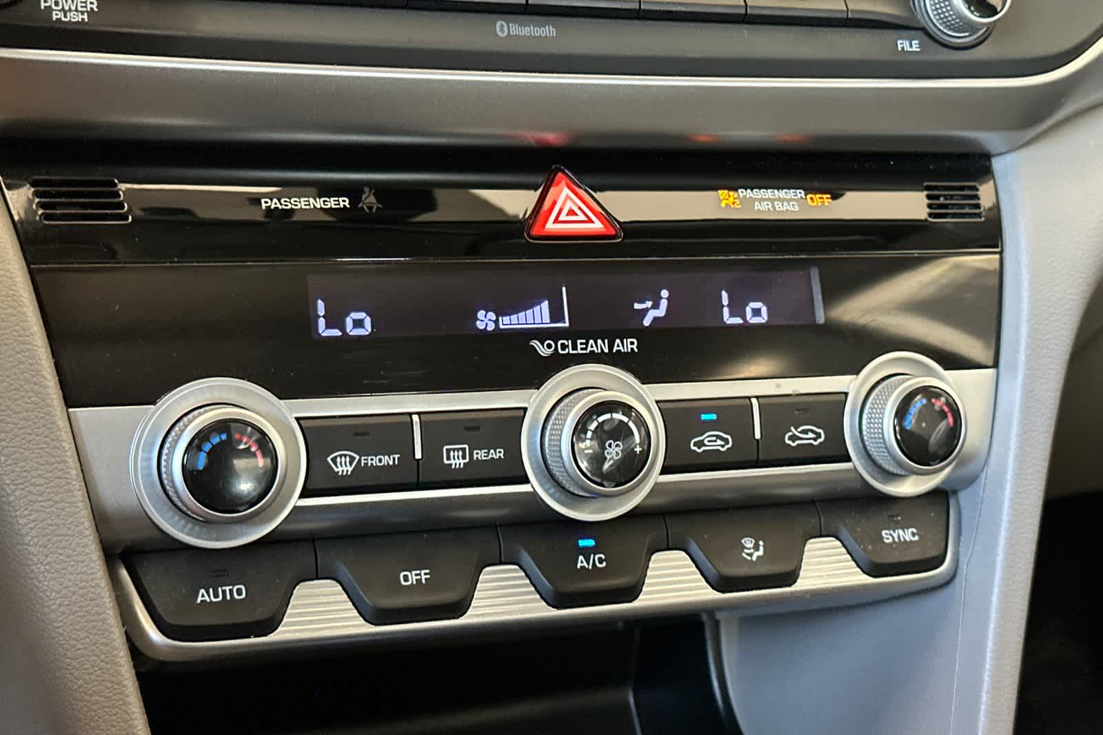 Thumbnail: 2020 Hyundai Elantra - 20