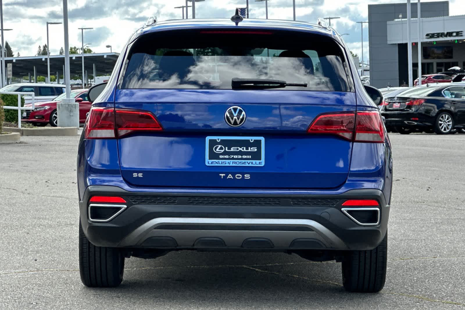 Thumbnail: 2024 Volkswagen Taos - 8