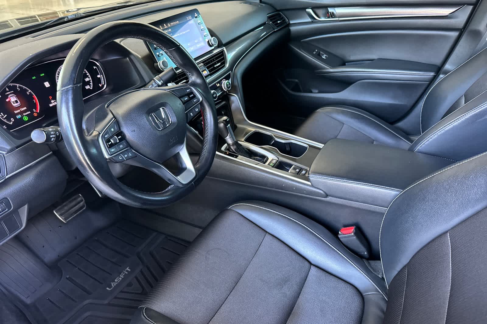 Thumbnail: 2018 Honda Accord - 11