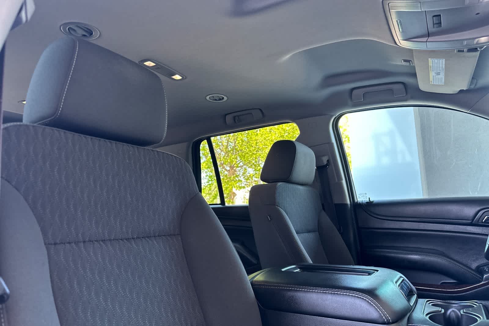 Thumbnail: 2016 GMC Yukon - 17