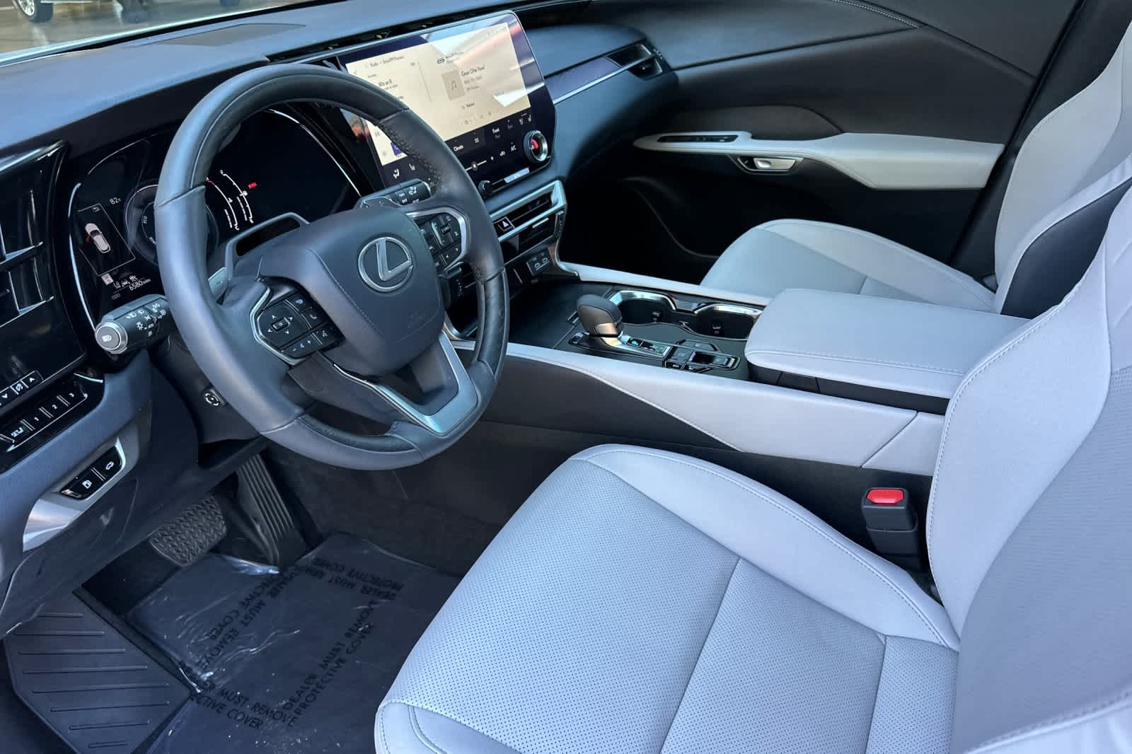 Thumbnail: 2023 Lexus RX - 11