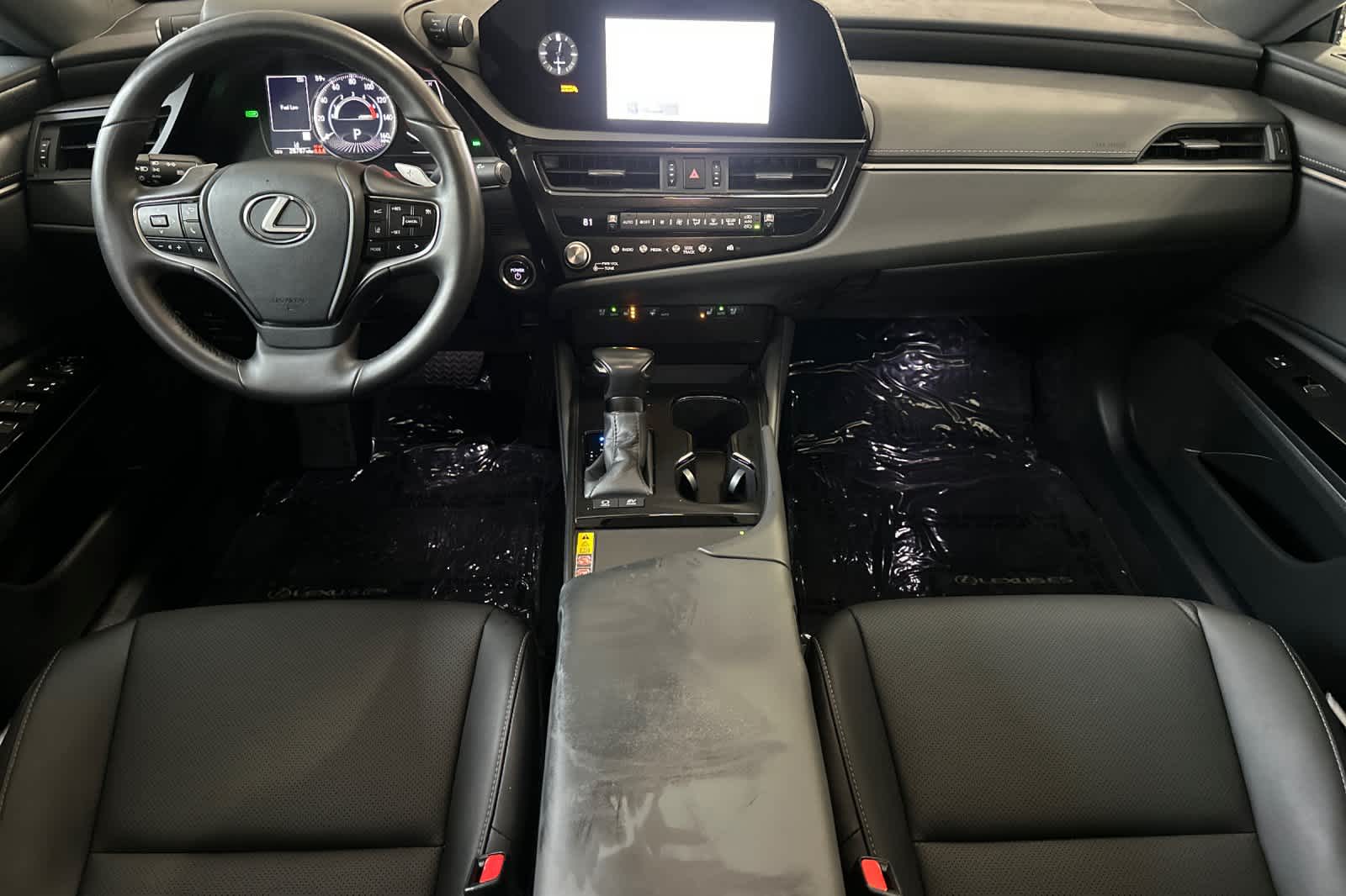 Thumbnail: 2024 Lexus ES - 3