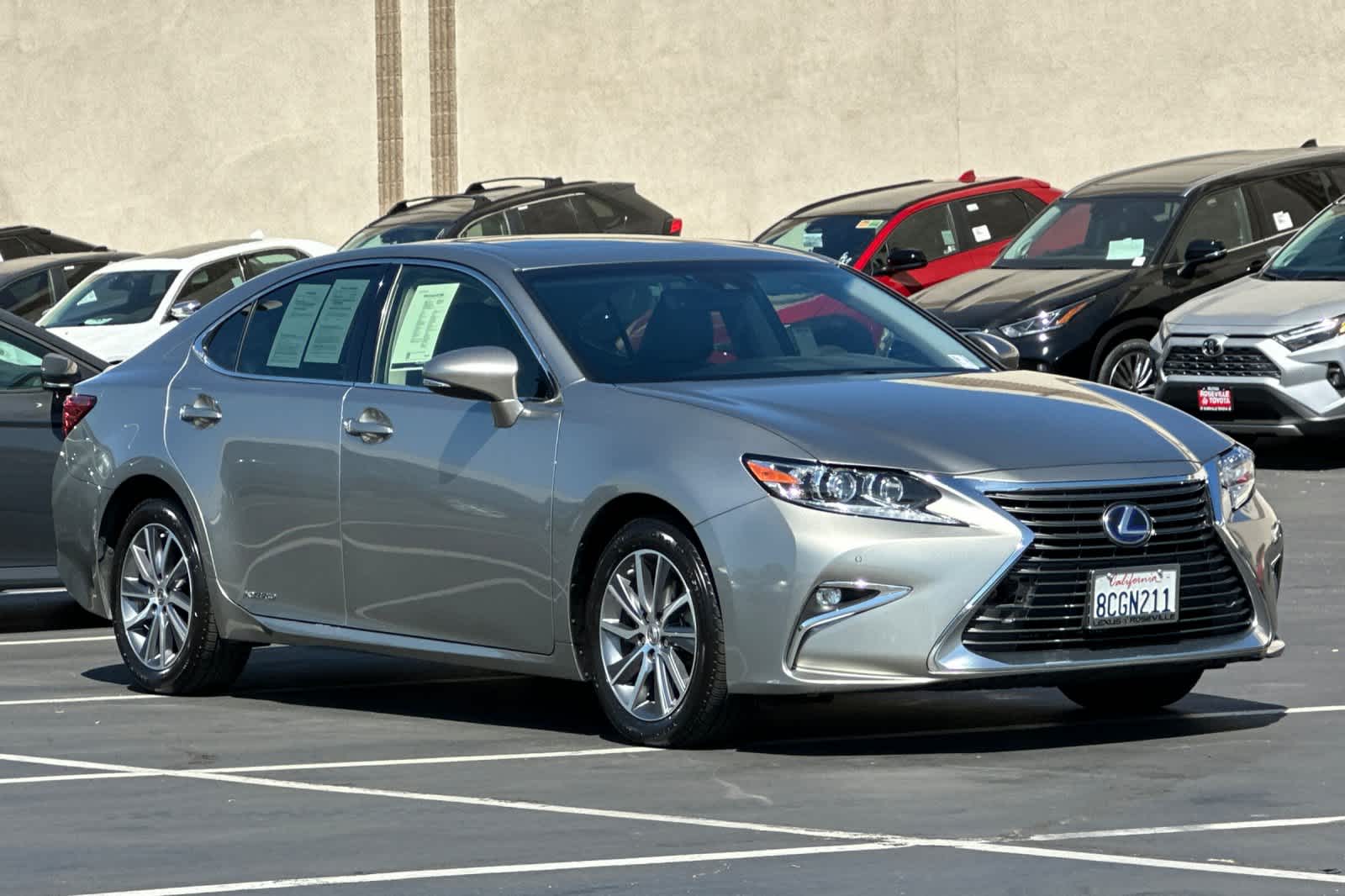 Thumbnail: 2018 Lexus ES - 5