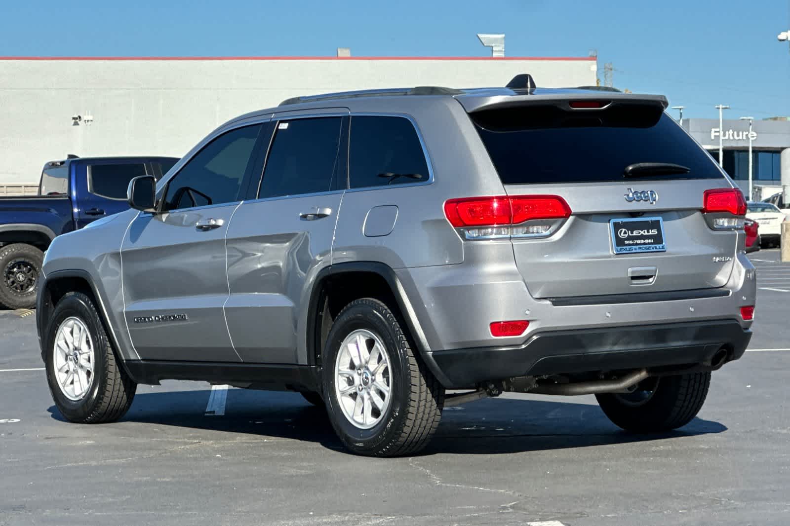 Thumbnail: 2018 Jeep Grand Cherokee - 7