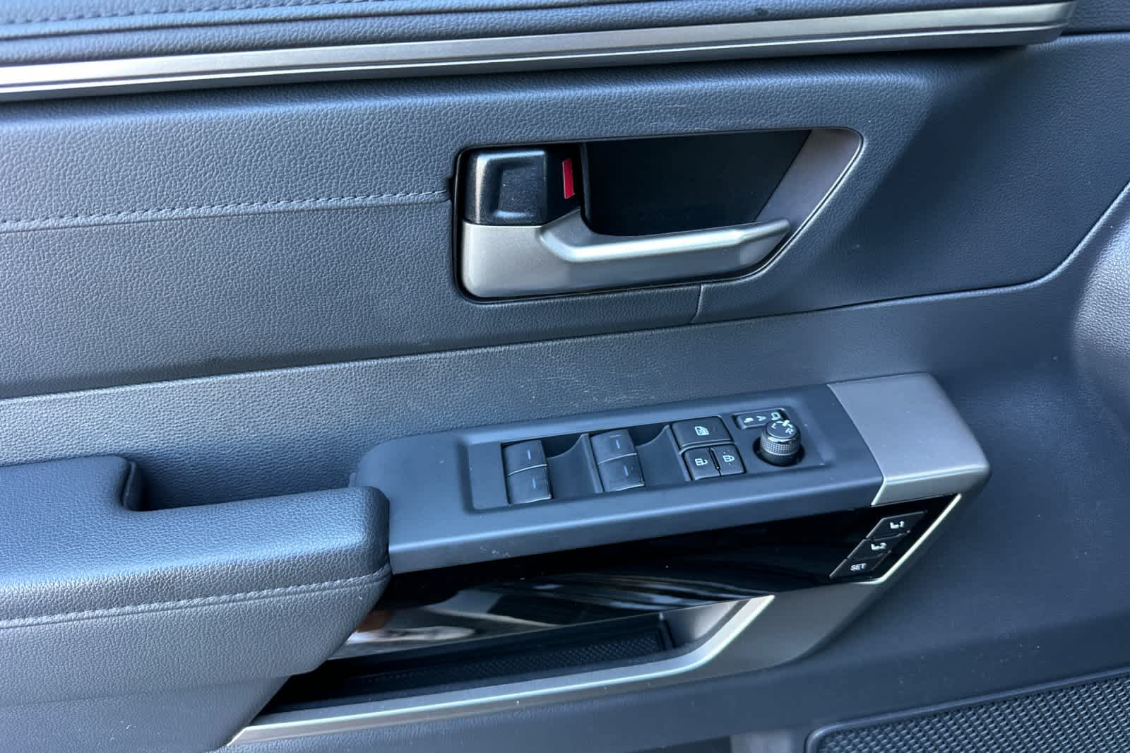 Thumbnail: 2024 Toyota Tundra - 12