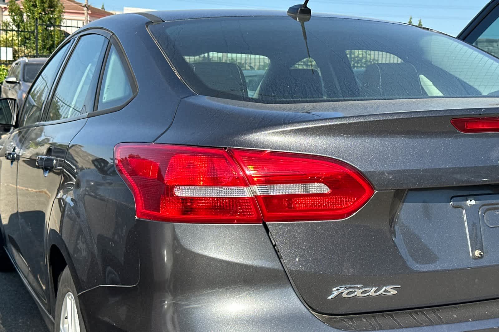 2018 Ford Focus SE 15