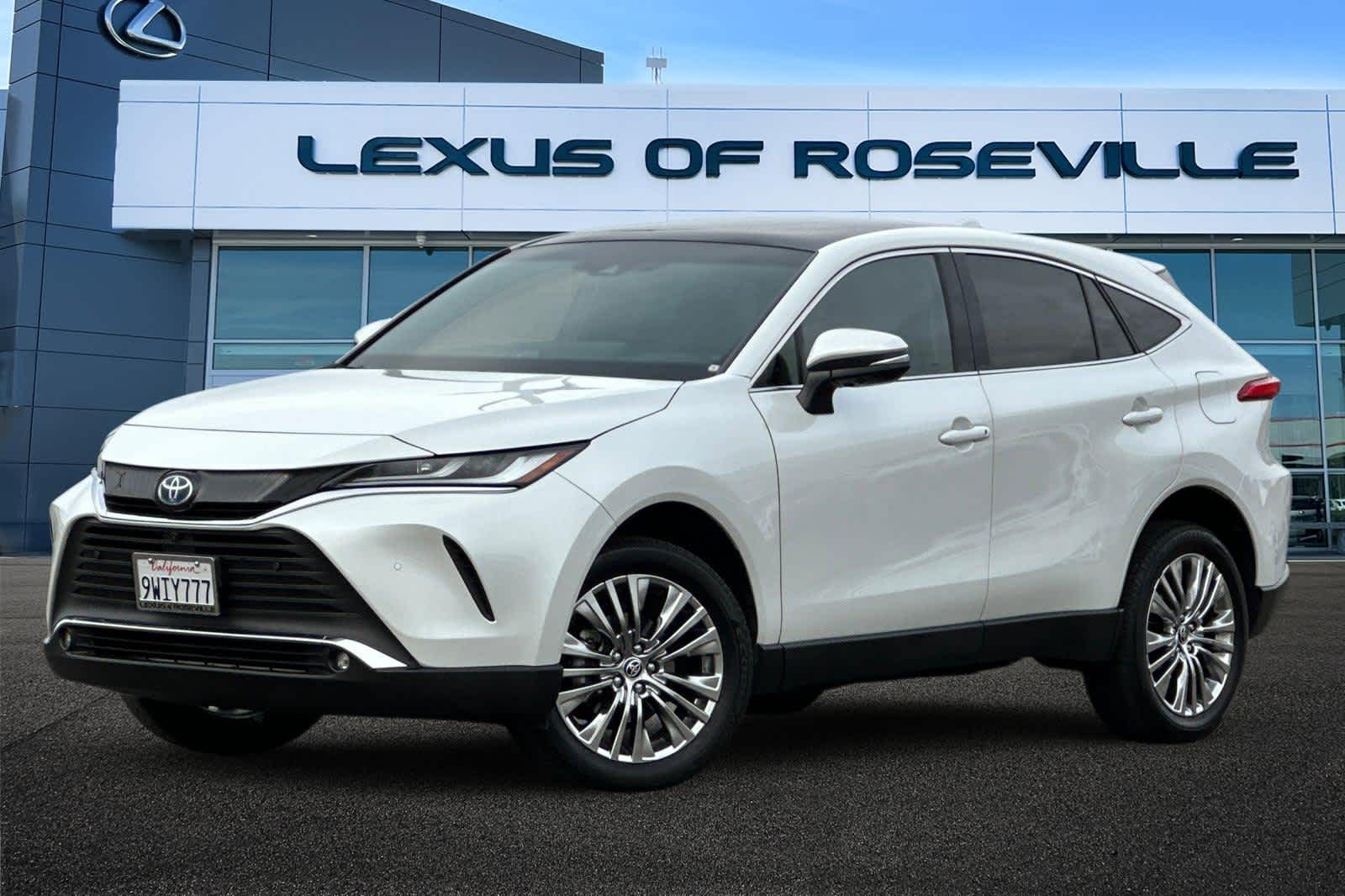 Thumbnail: 2024 Toyota Venza - 1