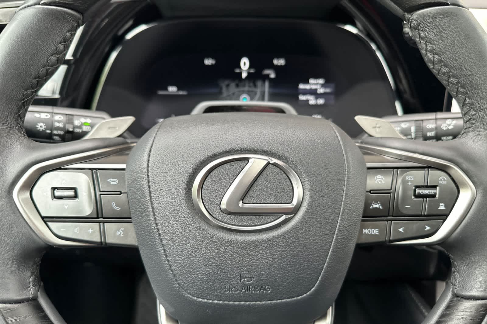 Thumbnail: 2025 Lexus RX - 26