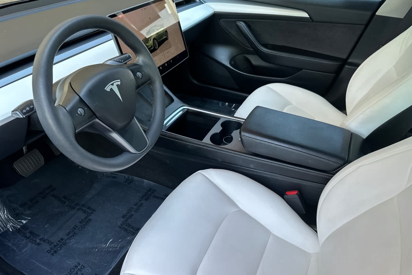 Thumbnail: 2023 Tesla Model 3 - 11