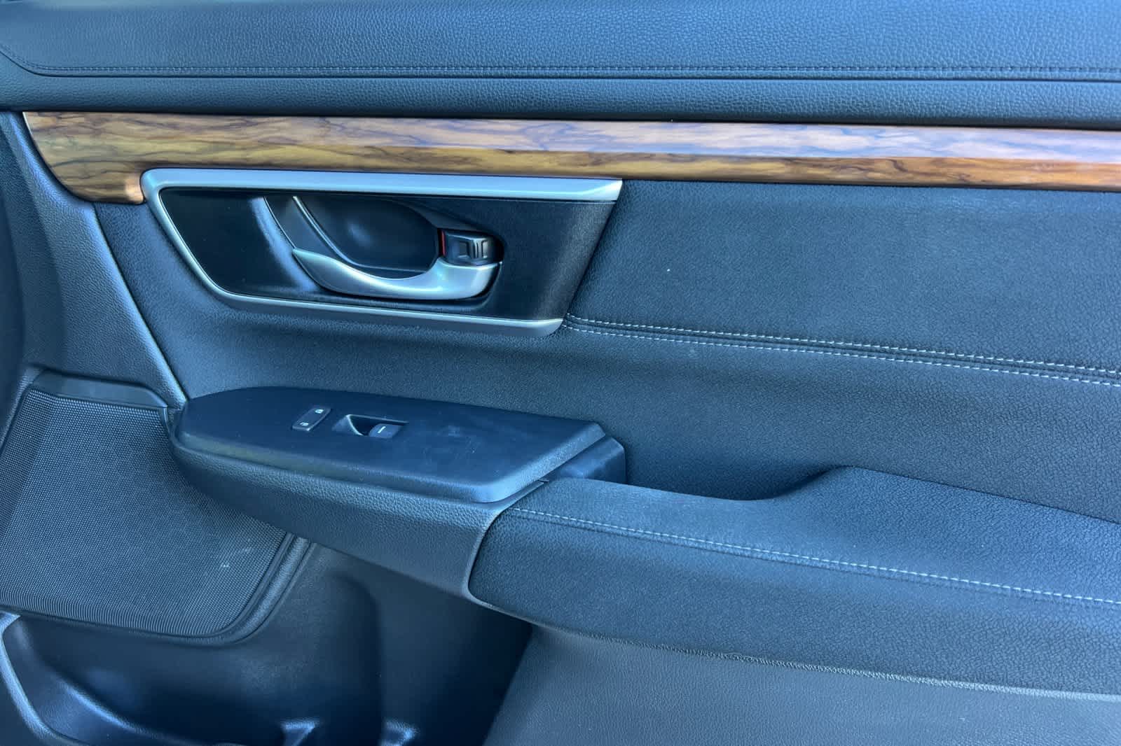 2018 Honda CR-V EX 19