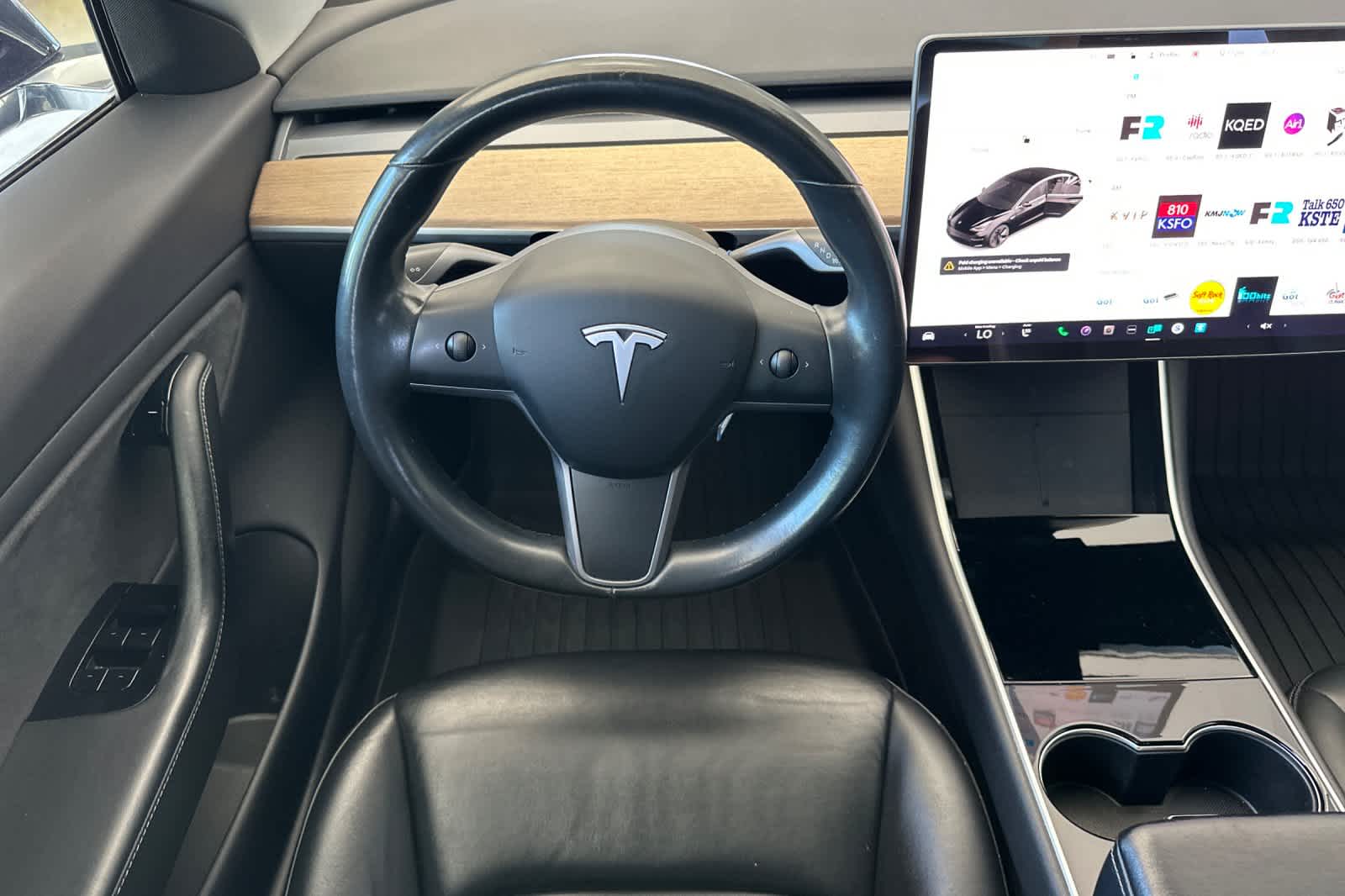 Thumbnail: 2019 Tesla Model 3 - 15