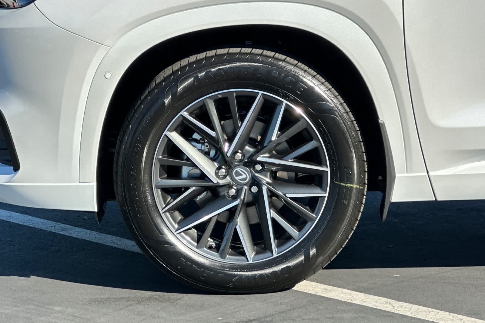 Thumbnail: 2026 Lexus TX - 31