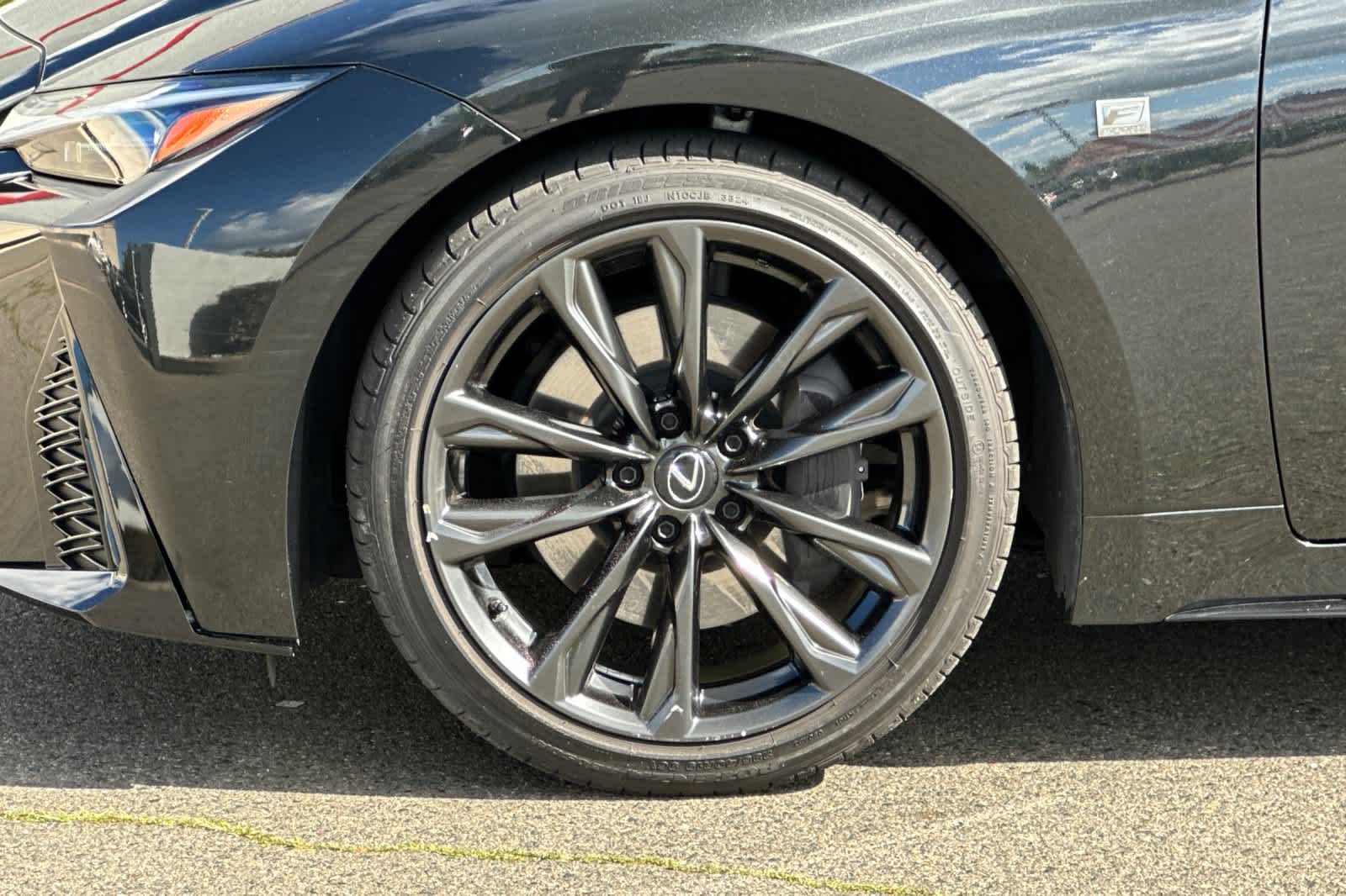 Thumbnail: 2024 Lexus IS - 30