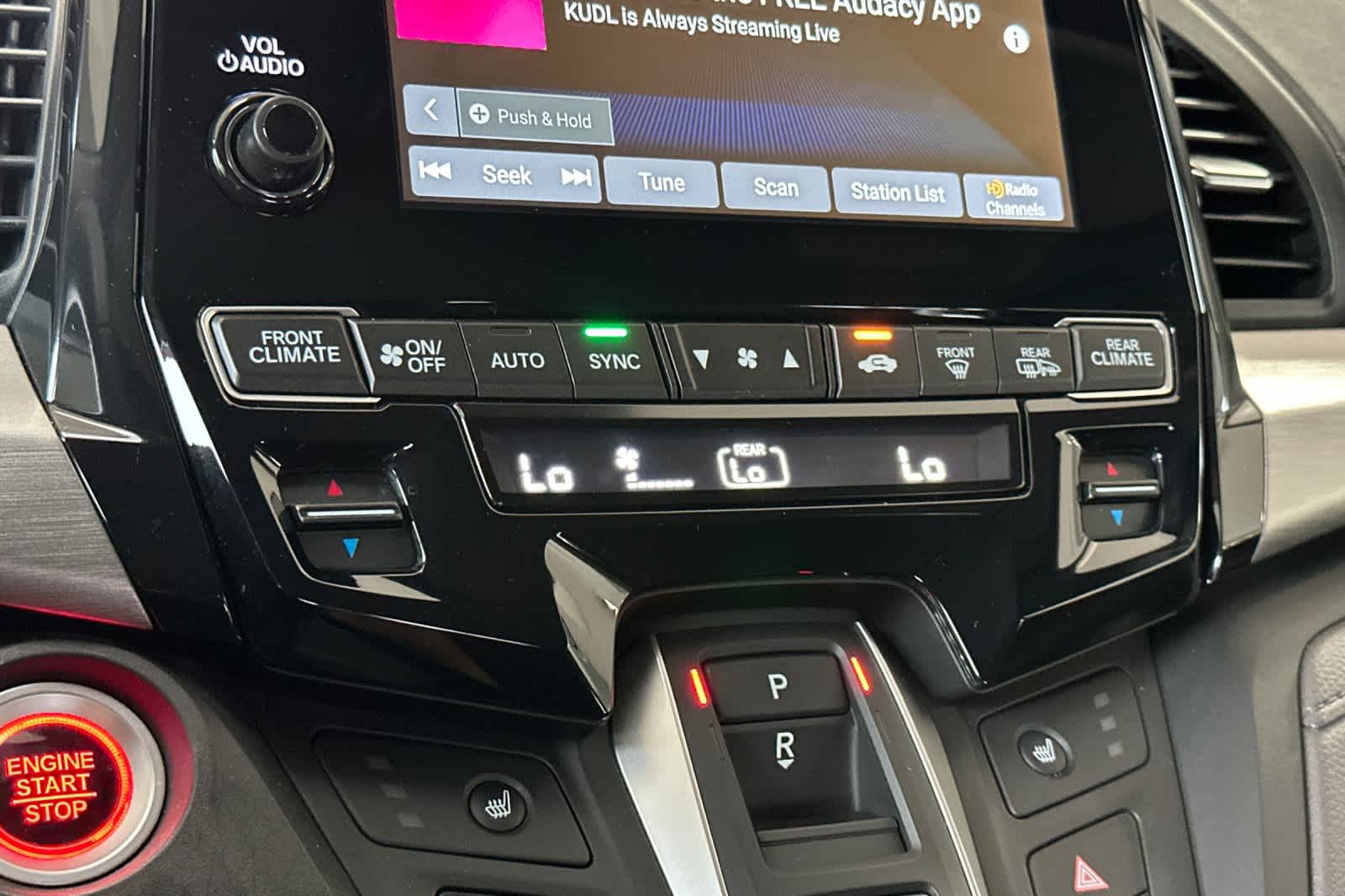 Thumbnail: 2019 Honda Odyssey - 22
